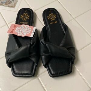 New Sam & Libby sandals